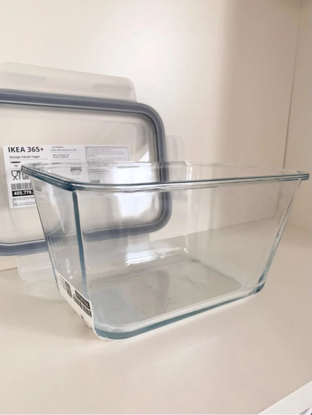 IKEA large 61 oz Glass Food storage Container with lid